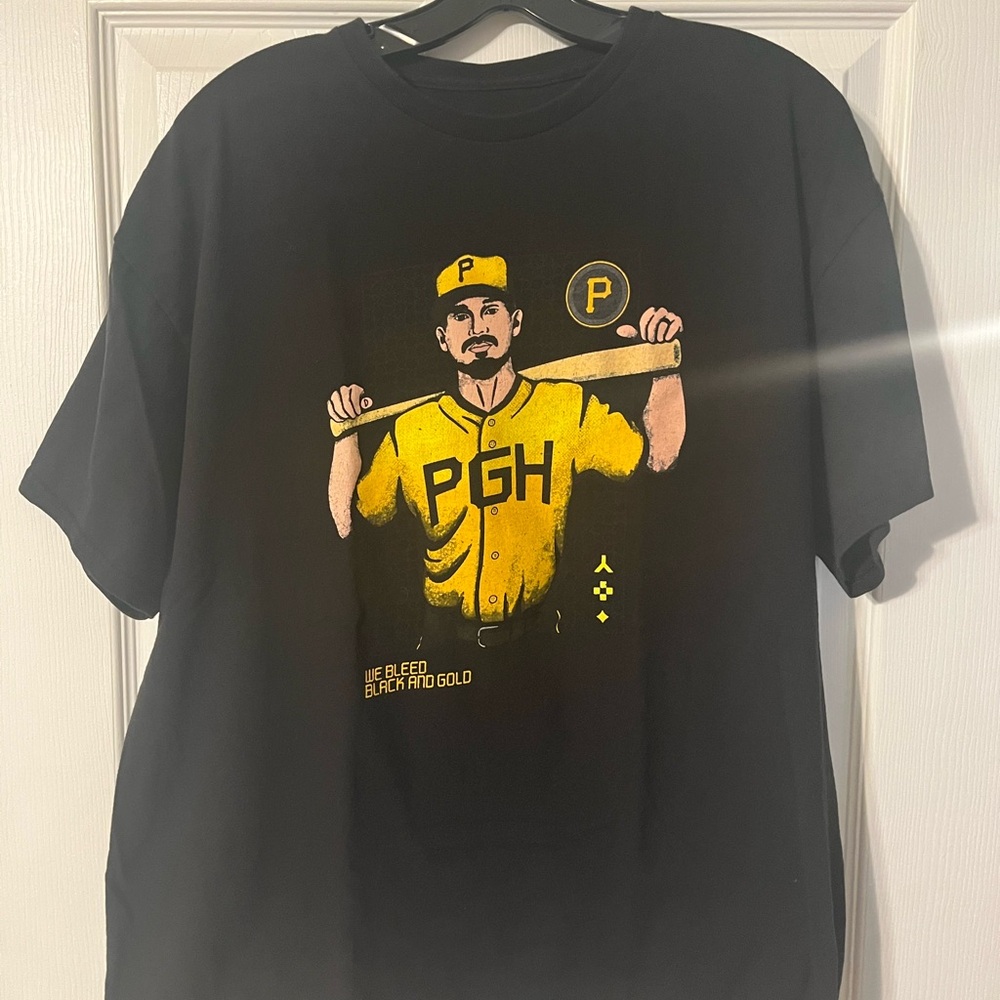 Bryan Reynolds Pittsburgh pirates SGA city connect shirt